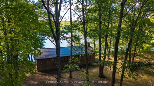 128 Mcdowell Lane, Haley Station, ON, K0J1Y0 | Card Image