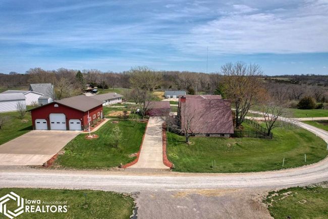 196 Lakeview Dr, House other with 3 bedrooms, 3 bathrooms and null parking in Melrose IA | Image 4