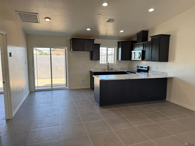 3760 E Santa Palmira St, Home with 3 bedrooms, 2 bathrooms and 2 parking in San Luis AZ | Image 4