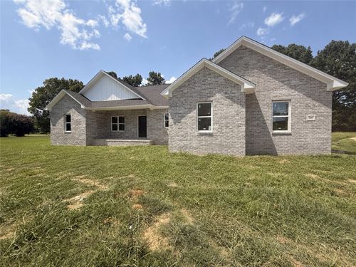 250 W Tucker Rd, Pottsville, AR, 72858-9102 | Card Image