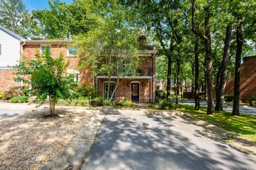 13 Kingsbridge Way, Little Rock, AR, 72212-3668 | Card Image