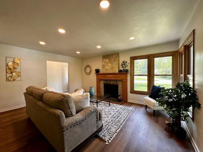 3620 S Elmwood Drive, House other with 3 bedrooms, 1 bathrooms and null parking in Elmwood Park WI | Image 7