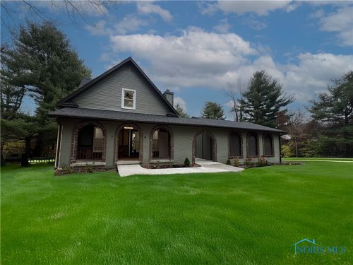 6933 Providence Neapolis Swanton Road, Swanton, OH, 43558 | Card Image