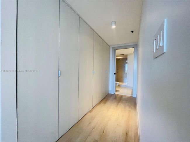 APT-305 - 201 Crandon Blvd, Condo with 1 bedrooms, 2 bathrooms and null parking in Key Biscayne FL | Image 9