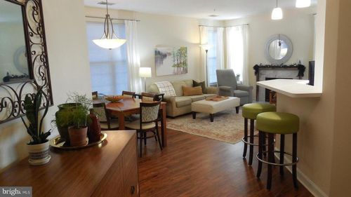 63-4320 Cannon Ridge Ct, FAIRFAX, VA, 22033-6010 | Card Image
