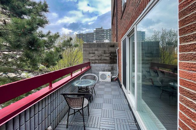 255 - 10 Eddystone Ave, Condo with 3 bedrooms, 2 bathrooms and 1 parking in North York ON | Image 25