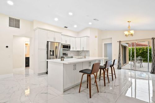 4498 Dogwood Cir, Weston, FL, 33331-5010 | Card Image