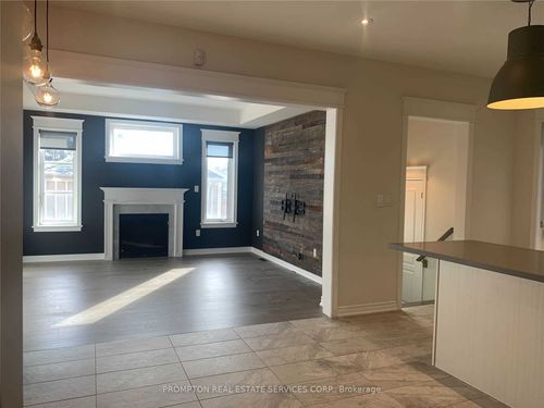 33 Calamint Lane, Richmond Hill, ON, L4E1C3 | Card Image