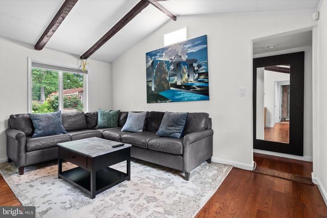 10412 Midway Ln, House other with 3 bedrooms, 2 bathrooms and null parking in LORTON VA | Image 9