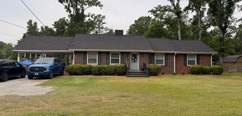 421 Dixie Dr, Thomson, GA, 30824-2827 | Card Image