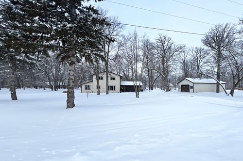 11096 County Highway 17, Detroit Lakes, MN, 56501 | Card Image