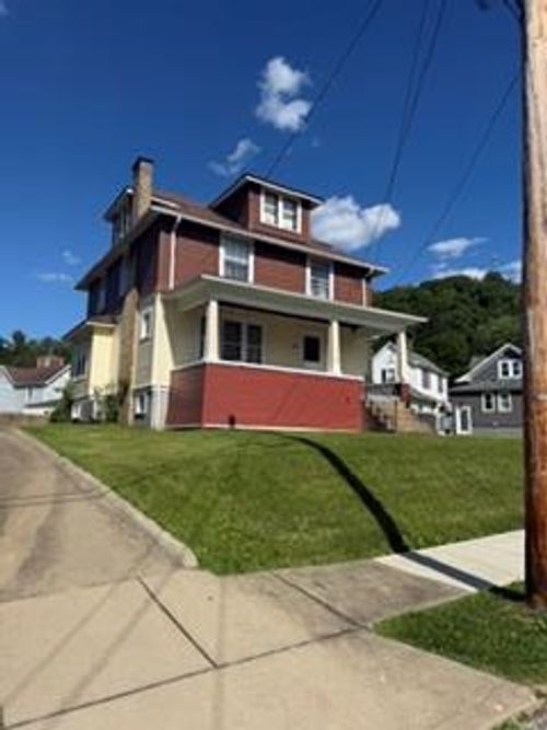 29 Bryan St, Wheeling, WV, 26003-7430 | Card Image