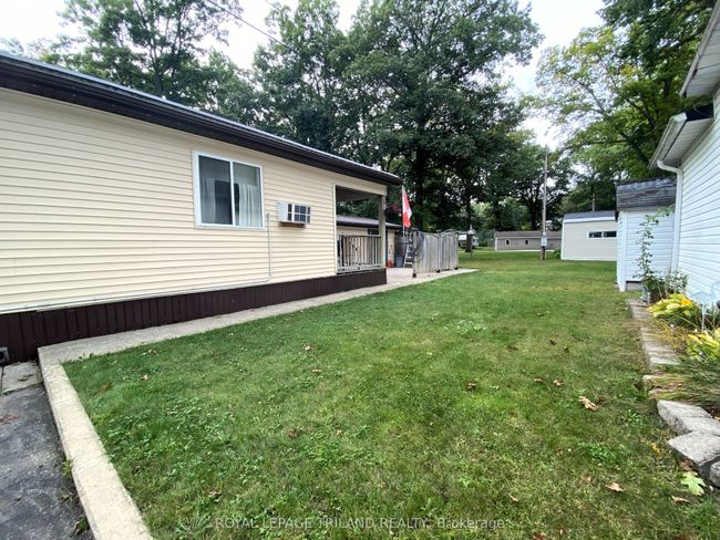 2 - 9951 Northville Cres, Home with 2 bedrooms, 1 bathrooms and 2 parking in Thedford ON | Image 42