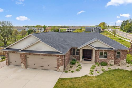 441 Willow Springs Court, Janesville, WI, 53548 | Card Image
