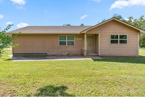 11145 Anthony Ln, Mulvane, KS, 67110-9466 | Card Image