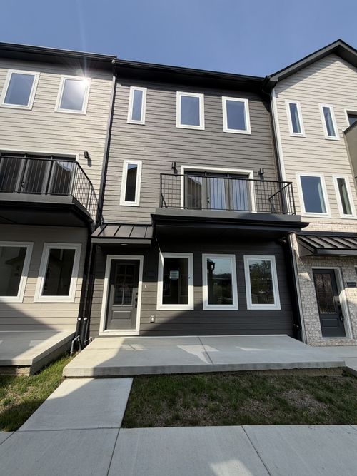 8-6124 Robertson Ave, Nashville, TN, 37209-1387 | Card Image