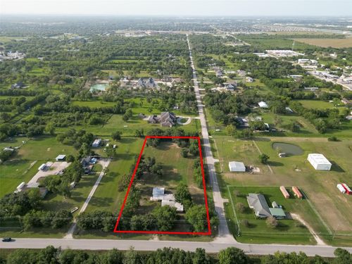 7235 Old Massey Ranch Rd, Pearland, TX, 77584-5045 | Card Image