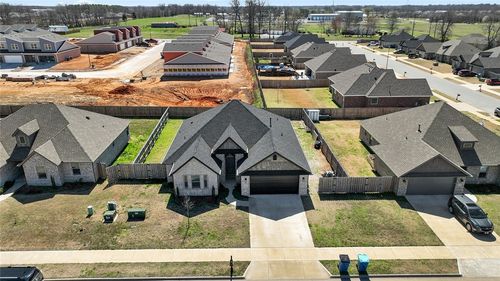 1937 Seabolt St, Pea Ridge, AR, 72751-6100 | Card Image