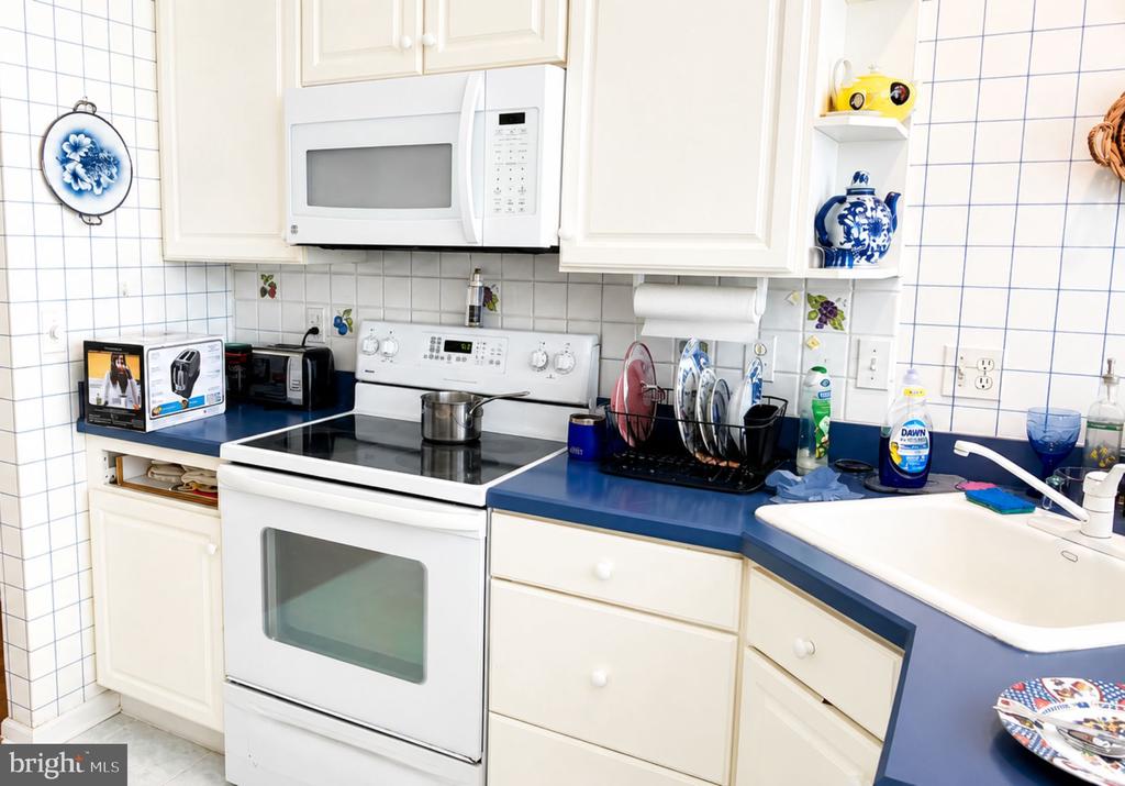 Residential in TUCKERTON 4