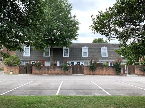 1803 Grandin Rd Sw, Roanoke, VA, 24015-2829 | Card Image