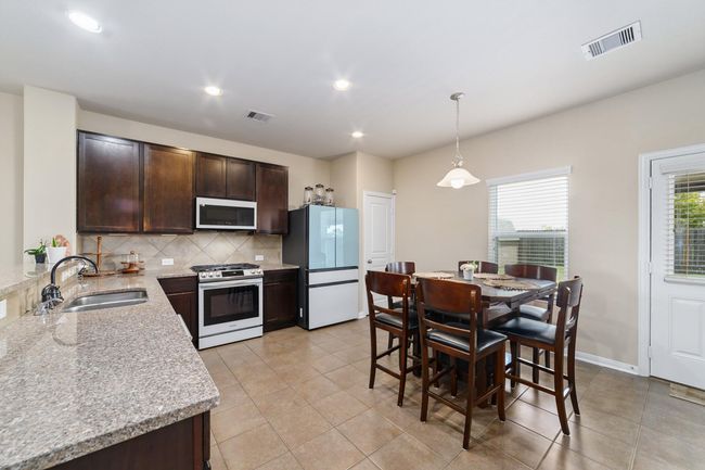 2610 Ruby Dr, House other with 5 bedrooms, 3 bathrooms and 2 parking in Texas City TX | Image 12