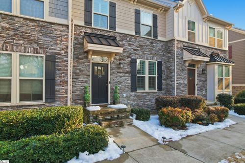 38 Itasca Dr, Greenville, SC, 29609-5000 | Card Image