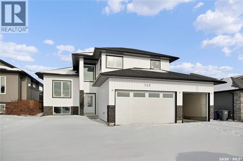 722 Casper Cres, Warman, SK, S0K4S4 | Card Image