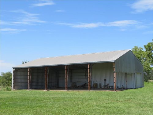 27880 Cedar Niles Rd, Paola, KS, 66071-5325 | Card Image