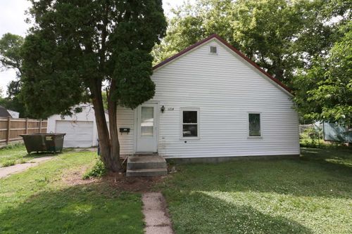 1214 Jackson Avenue, Spirit Lake, IA, 51360 | Card Image