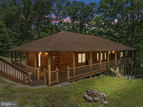 354 Mulberry Ln, MOUNT JACKSON, VA, 22842-8001 | Card Image