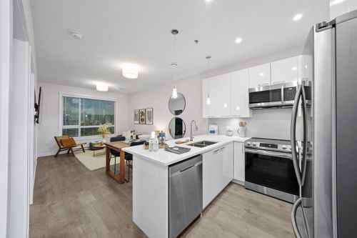 202-7375 Horne St, Mission, BC, V2V | Card Image