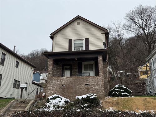 724 Virginia Ave, Follansbee, WV, 26037-1436 | Card Image