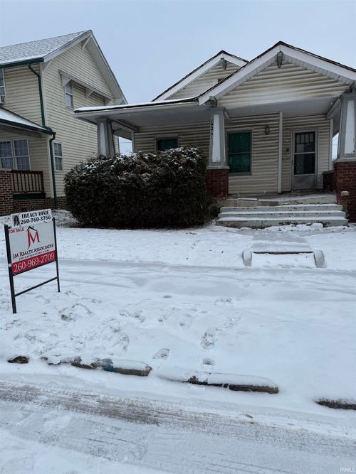 3208 Monroe St, Fort Wayne, IN, 46806-4058 | Card Image