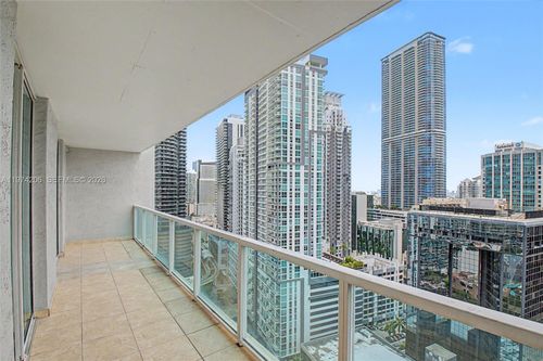 2604-1250 S Miami Ave, Miami, FL, 33130-4117 | Card Image