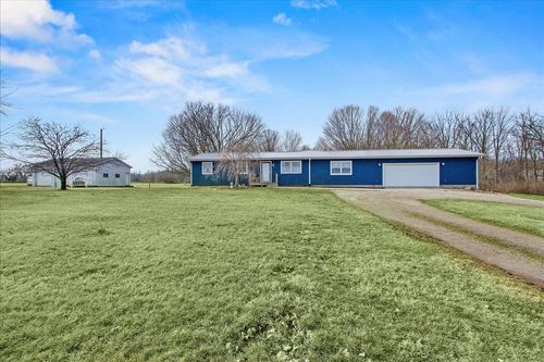 5064 Kiser Lake Rd, Conover, OH, 45317-9640 | Card Image