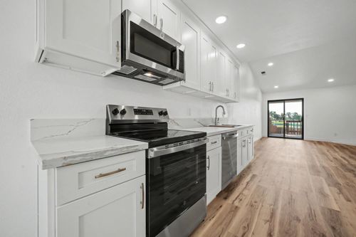 210 Westview Dr, Jackson, CA, 95642-9506 | Card Image