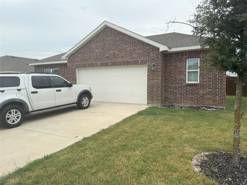 304 Sabine River Road, Glenn Heights, TX, 75154 | Card Image