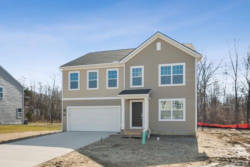 4238 Cedar Ln, Grand Blanc, MI, 48439-3452 | Card Image