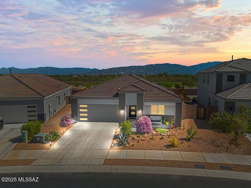 12855 E Russo Dr, Vail, AZ, 85641-0615 | Card Image