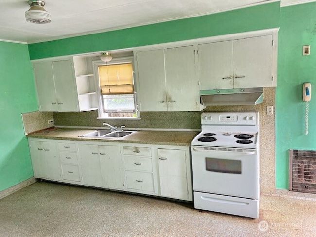 4140 Poplar Way, House other with 3 bedrooms, 2 bathrooms and null parking in Longview WA | Image 10