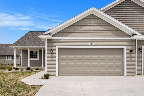 518 Mckinley Ct, Three Rivers, MI, 49093-2388 | Card Image