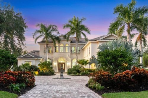 19451 Ganton Ave, BRADENTON, FL, 34202-4610 | Card Image