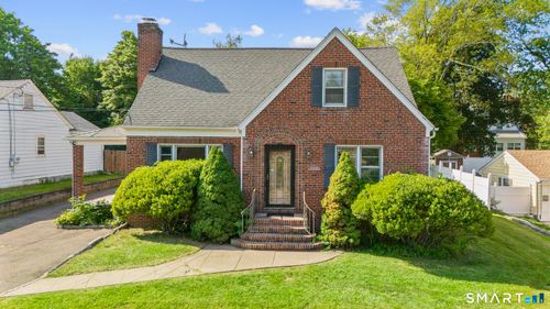 2478 Old Town Rd, Bridgeport, CT, 06606-1334 | Card Image