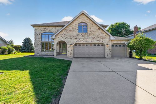 19902 Green Meadows Pkwy, Mokena, IL, 60448-3304 | Card Image