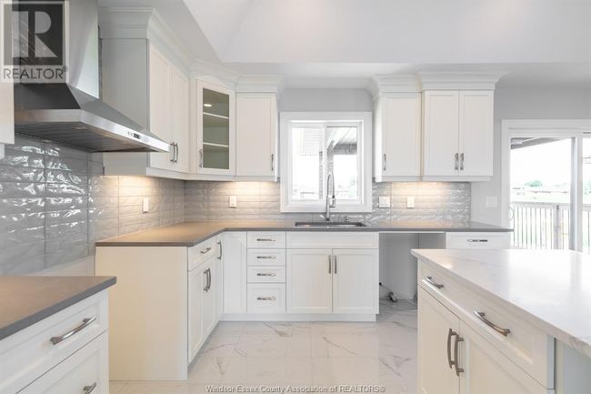 LOT 64 Noble Crt, House other with 4 bedrooms, 3 bathrooms and null parking in Amherstburg ON | Image 13