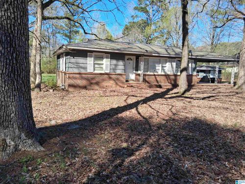 136 Lake Dr Ne, BIRMINGHAM, AL, 35215-5618 | Card Image