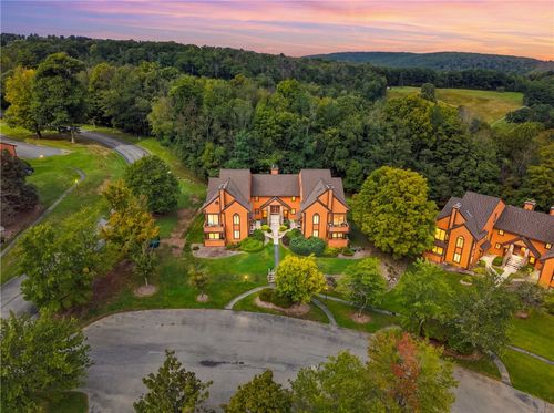 2104 Swiss Mountain Dr, Champion, PA, 15622 | Card Image