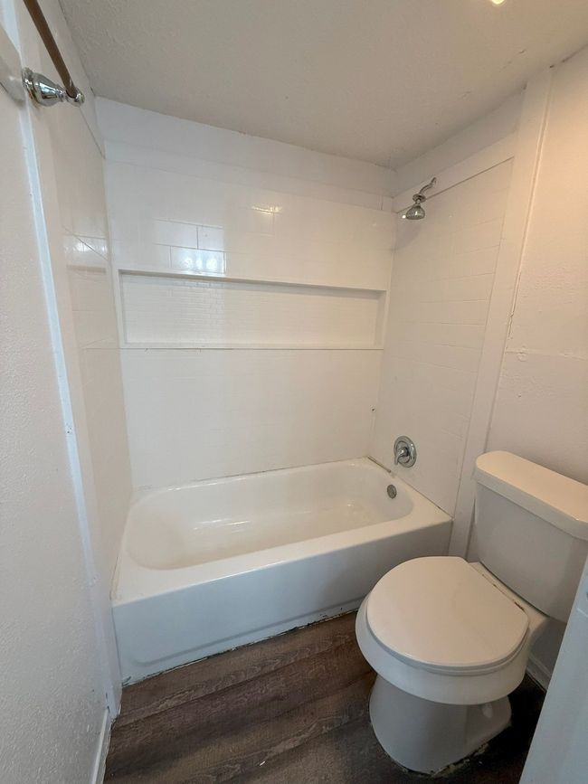 APT-2166 - 7152 Fair Oaks Ave, Condo with 1 bedrooms, 1 bathrooms and null parking in Dallas TX | Image 11