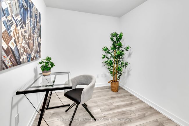 210 - 1455 Celebration Dr, Condo with 2 bedrooms, 1 bathrooms and null parking in Pickering ON | Image 4