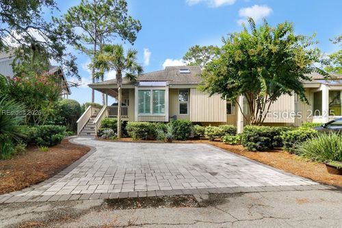 33 Pine Island Ct, Hilton Head Island, SC, 29928-7138 | Card Image